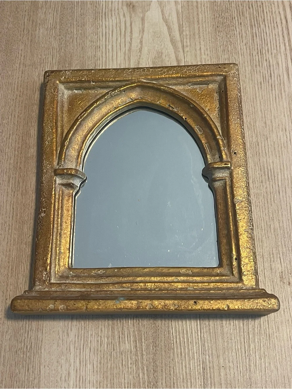 Kulicke Collection Gold Toned Arched Wall Mirror - Decorative Home Wall Decor